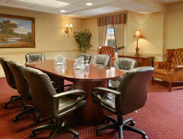 Ramada Conference Center Hotel Моргантаун Съоръжения снимка